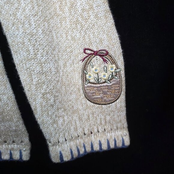 C.J. Banks Hand Embroidered "Seasons" Sweater 14W - Picture 6 of 11